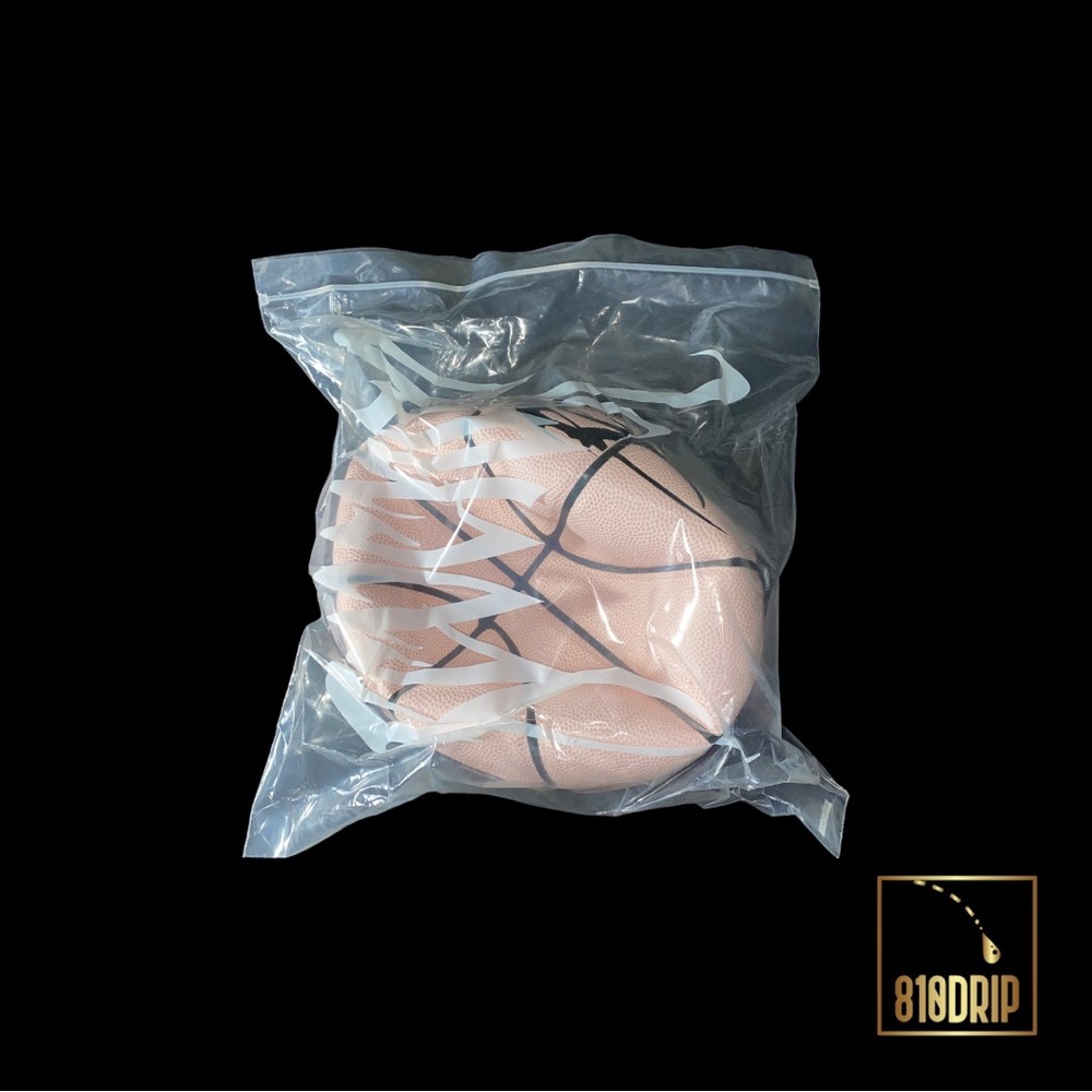 Revenge Pink Basketball - Picture 3 of 6